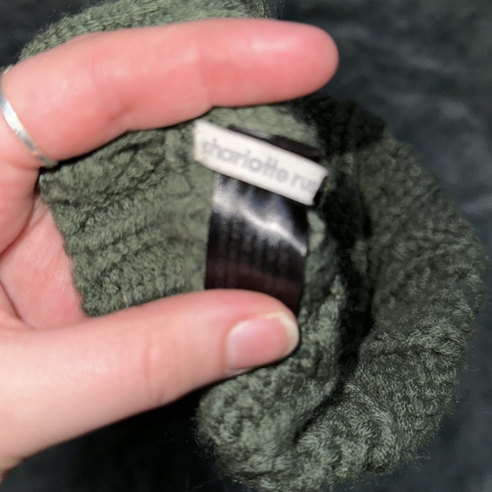 Hat - Picture 2 of 2